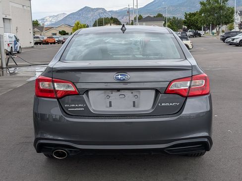 Used 2018 Subaru Legacy 2.5i Premium AWD/4WD image 7