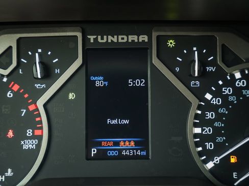 Used 2023 Toyota Tundra SR5 w/ SR5 Premium Package AWD/4WD image 42