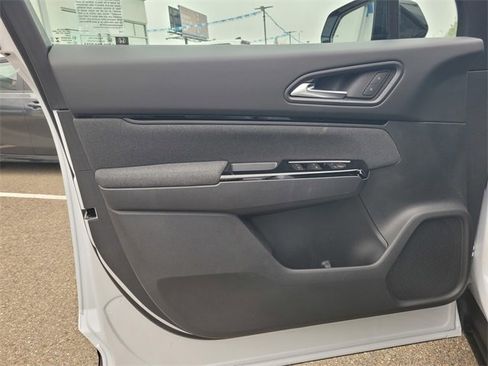 New 2026 Honda Prologue EX image 7