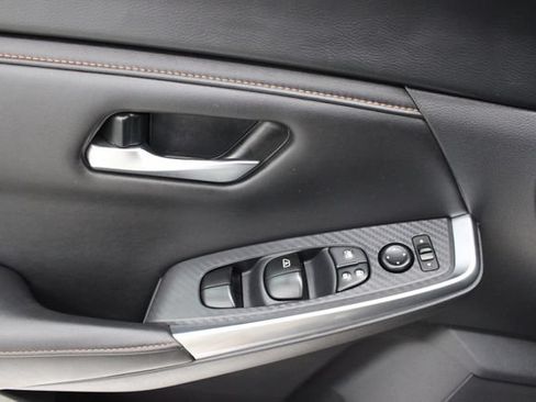 Used 2023 Nissan Sentra SR FWD image 29