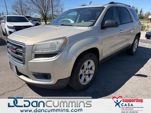 Used 2016 GMC Acadia SLE image 1