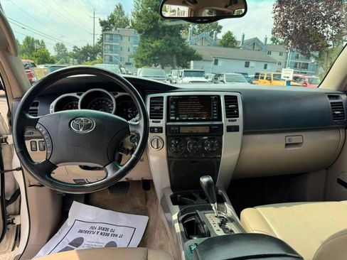 Used 2004 Toyota 4Runner Limited AWD/4WD image 14