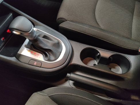 Used 2024 Kia Forte LXS image 26