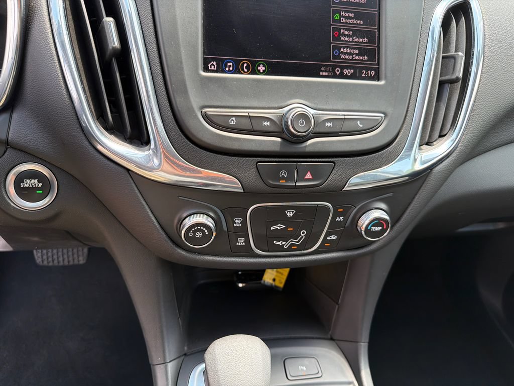 Used 2023 Chevrolet Equinox LT FWD image 30