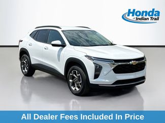 Used 2025 Chevrolet Trax LT w/ LT Convenience Package FWD video 1