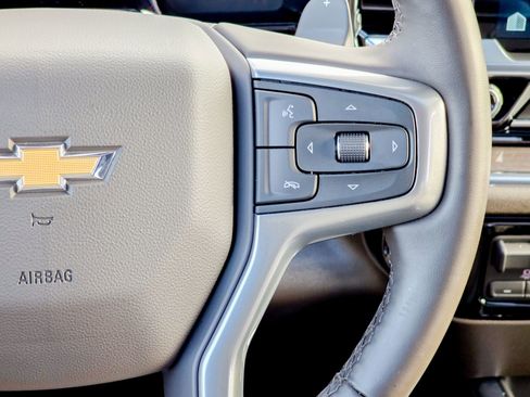 Used 2024 Chevrolet Silverado 1500 LTZ w/ LTZ Premium Package image 36