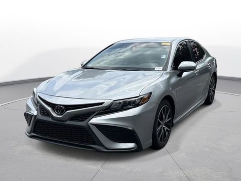 Certified 2023 Toyota Camry SE FWD image 2