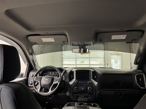 Used 2022 Chevrolet Silverado 3500 LT w/ Convenience Package image 22