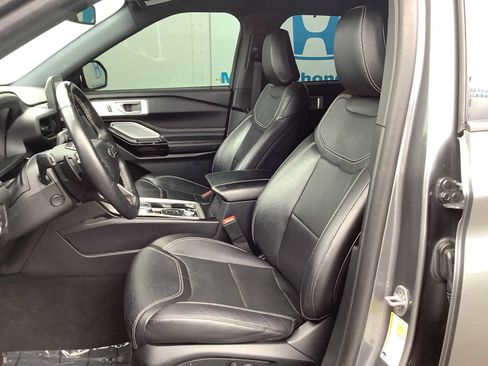 Used 2021 Ford Explorer ST w/ Equipment Group 401A AWD/4WD image 11