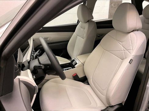 Certified 2026 Hyundai Tucson SE image 16