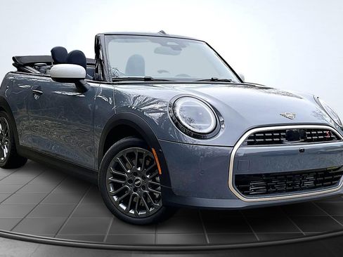 New 2026 MINI Cooper S image 2