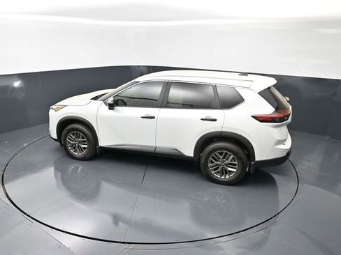 Certified 2025 Nissan Rogue S FWD image 16