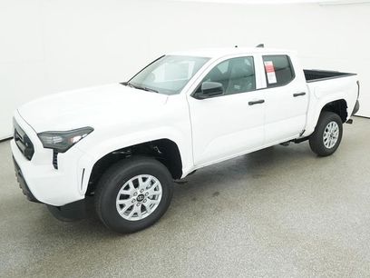 New 2024 Toyota Tacoma SR