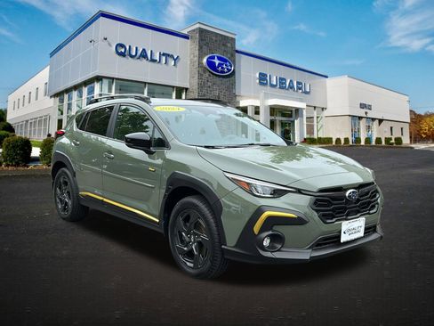 Used 2024 Subaru Crosstrek 2.5i Sport AWD/4WD image 2