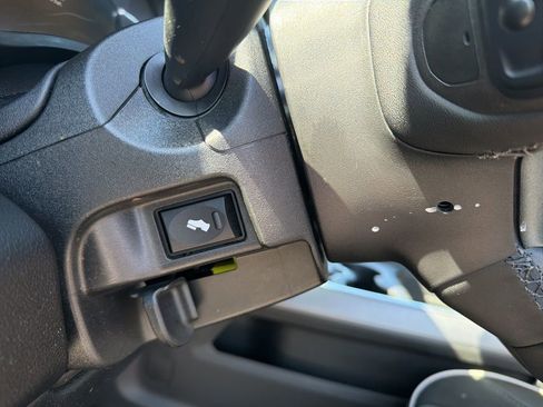 Used 2025 RAM 2500 Laramie w/ Night Edition image 35