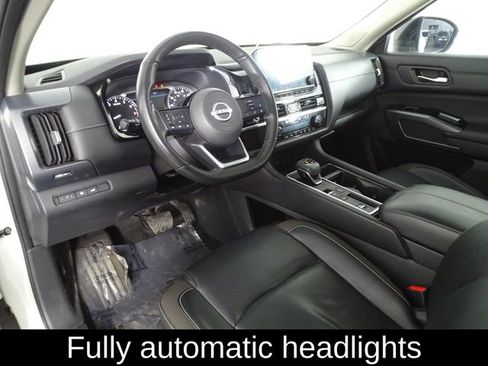 Used 2022 Nissan Pathfinder SL w/ SL Premium Package image 23