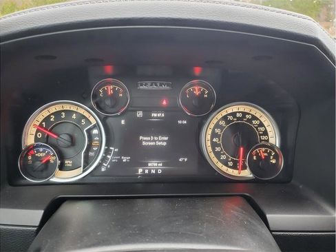 Used 2018 RAM 1500 Laramie w/ Convenience Group AWD/4WD image 35