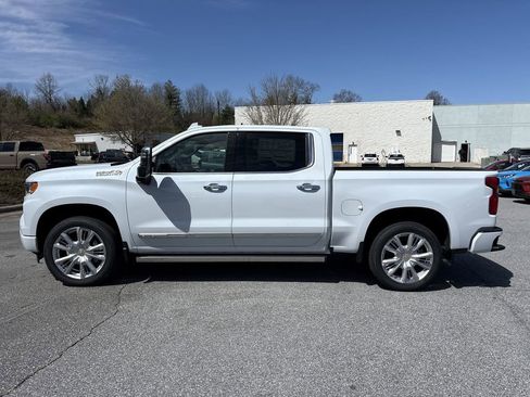 New 2026 Chevrolet Silverado 1500 High Country AWD/4WD image 6