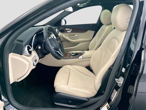 Used 2021 Mercedes-Benz C 300 Sedan image 17