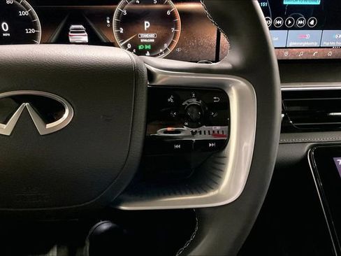 Used 2025 INFINITI QX80 Luxe image 21