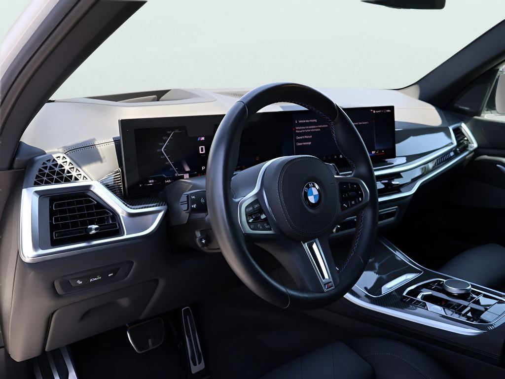 Used 2026 BMW X5 M60i AWD/4WD image 19