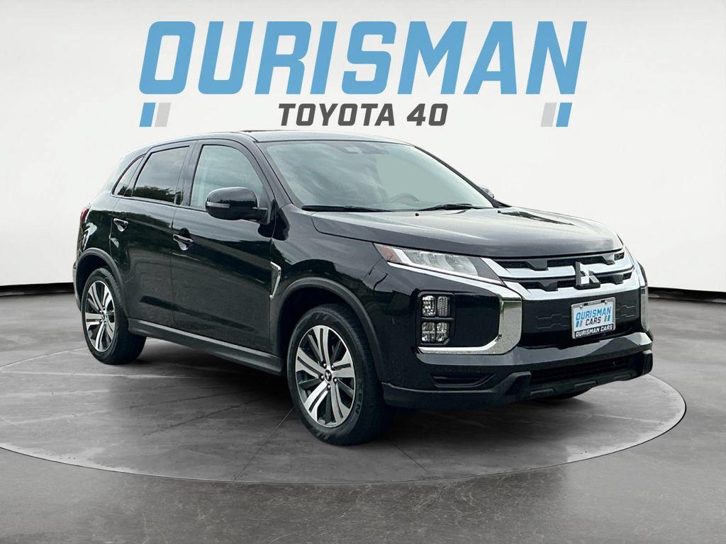 Used 2024 Mitsubishi Outlander Sport SE AWD/4WD image 1