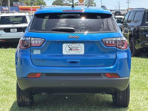 New 2026 Jeep Compass Latitude AWD/4WD image 4
