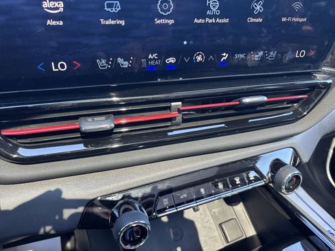 Used 2024 Chevrolet Silverado EV RST image 21