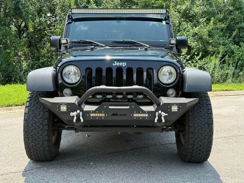 Used 2015 Jeep Wrangler Unlimited Sport w/ Quick Order Package 24S AWD/4WD image 9
