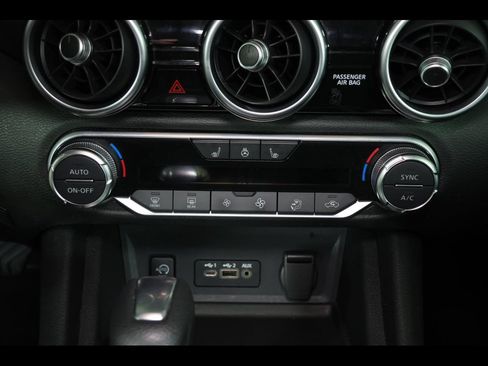 Used 2024 Nissan Sentra SV w/ All-Weather Package FWD image 23