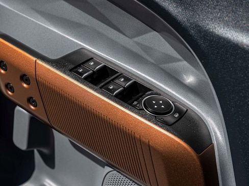 Used 2022 Ford Maverick Lariat w/ Lariat Luxury Package image 12