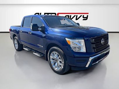 Used 2024 Nissan Titan SV w/ SV Convenience Package