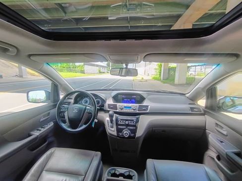 Used 2011 Honda Odyssey EX-L image 37