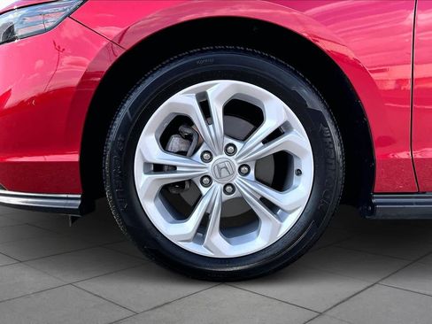 Used 2023 Honda Accord LX image 10