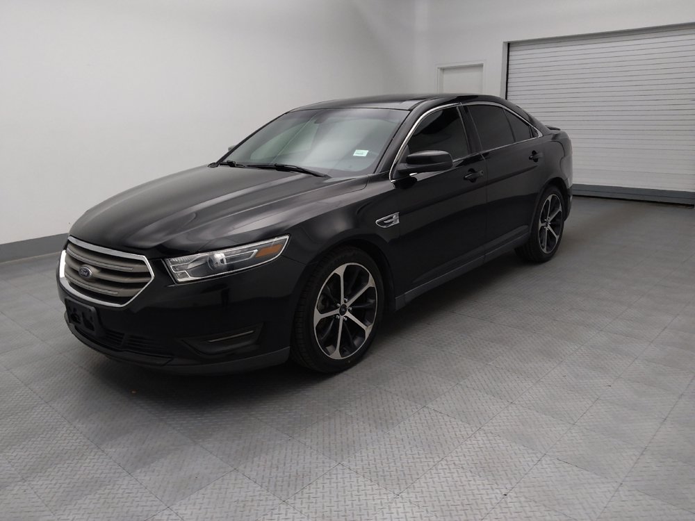 Used 2016 Ford Taurus SEL w/ Equipment Group 201A FWD image 2