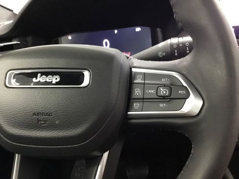 Used 2023 Jeep Compass High Altitude AWD/4WD image 34