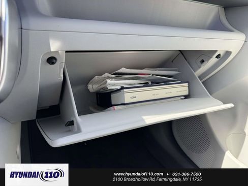 Used 2025 Hyundai Kona Limited image 37