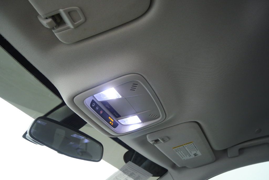 Used 2020 Chevrolet Traverse LS FWD image 21