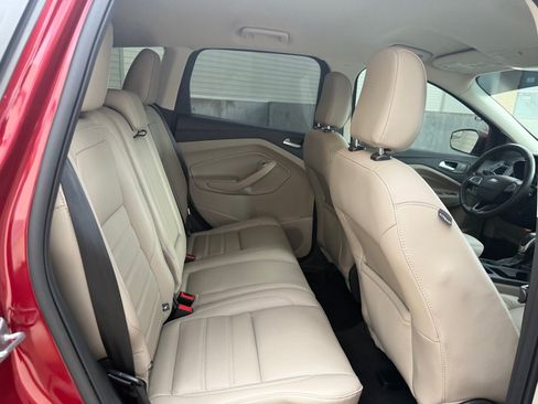 Used 2019 Ford Escape SEL AWD/4WD image 23