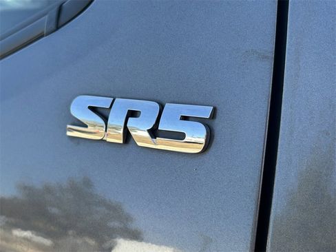 Used 2020 Toyota Tacoma SR5 image 14