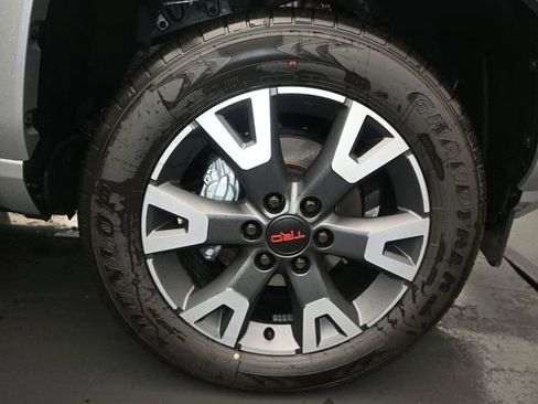 New 2026 Toyota 4Runner TRD Sport Premium w/ Tow Technology Package RWD image 17