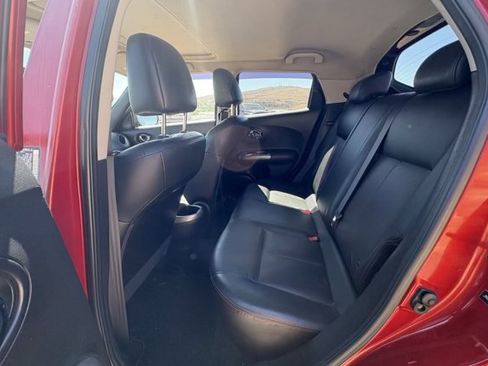 Used 2012 Nissan Juke SL FWD image 10