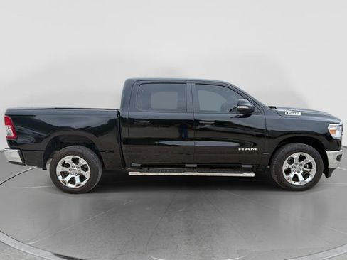 Used 2022 RAM 1500 Big Horn AWD/4WD image 2
