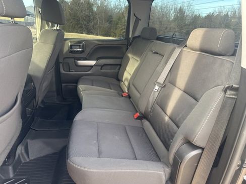 Used 2018 Chevrolet Silverado 1500 LT w/ Texas Edition image 27