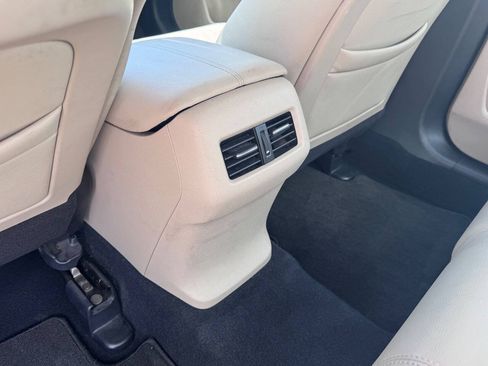 Used 2014 Honda Accord Touring image 12