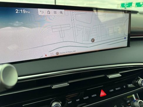 New 2026 Genesis GV70 2.5T Sport Prestige image 17