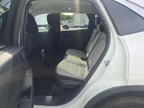 Used 2023 Ford Escape Active w/ Tech Pack #1 AWD/4WD image 16
