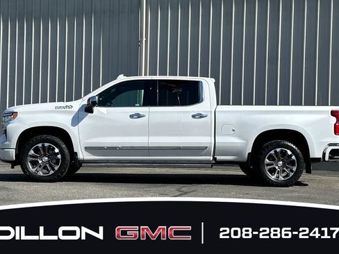 Used 2024 Chevrolet Silverado 1500 High Country w/ Technology Package AWD/4WD image 10