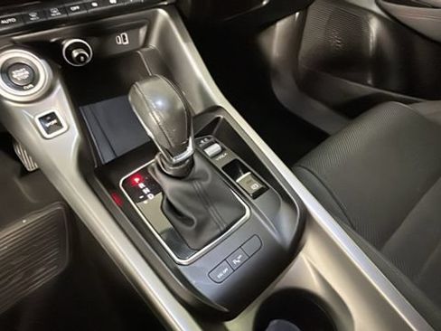 Used 2024 Dodge Hornet R/T AWD/4WD image 21