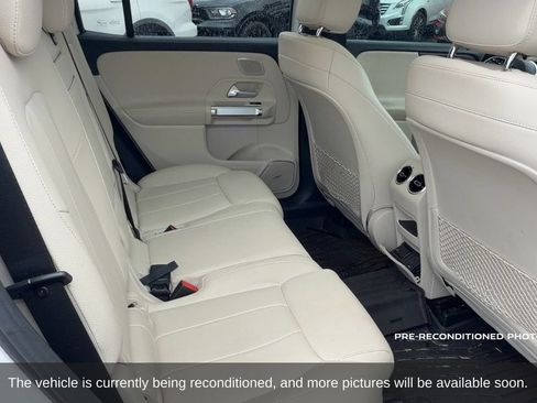 Used 2020 Mercedes-Benz GLB 250 4MATIC image 13